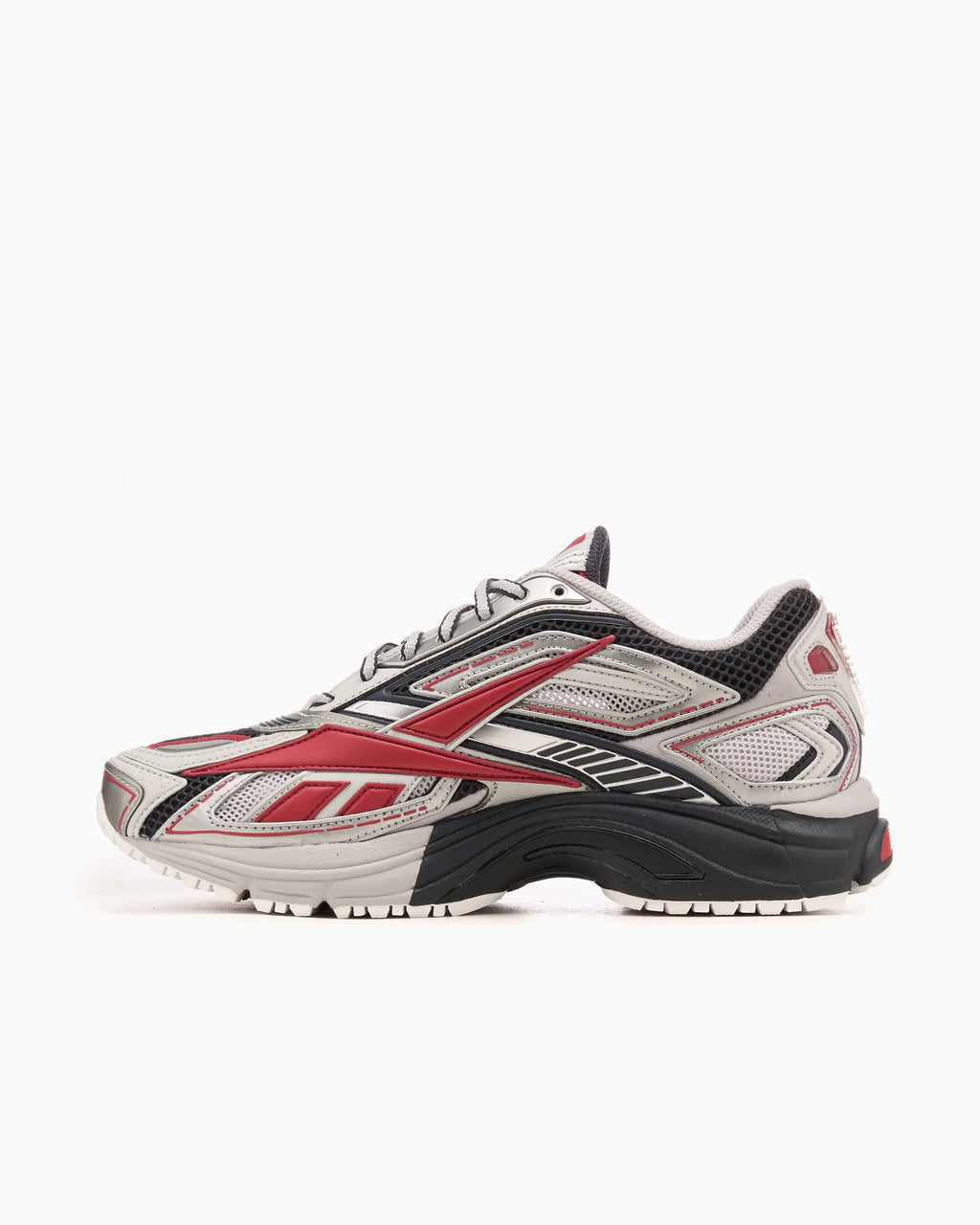 Reebok Premier Road Ultra "Red Metallic" (parfois issues de la ligne haut de gamme Reebok LTD ou de collaborations spécifiques).