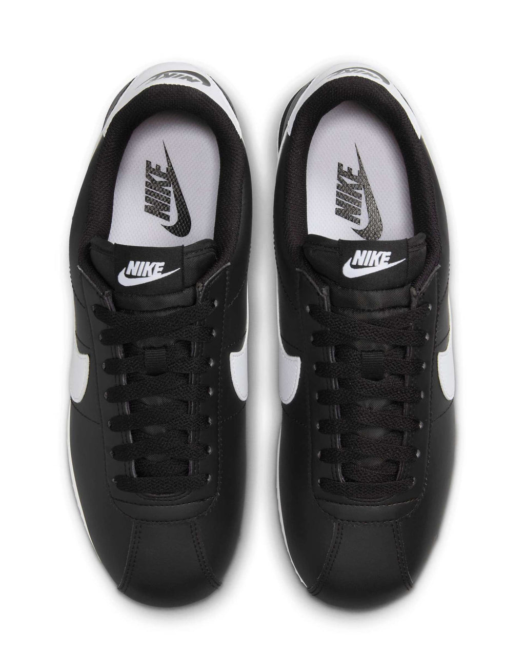 Nike Cortez dans son coloris classique noir et blanc