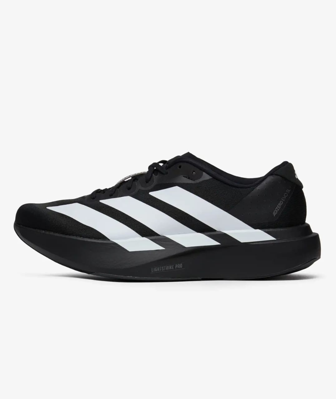 adidas Adizero Evo SL, un modèle de running ultra-léger conçu pour la vitesse et les entraînements rythmés.