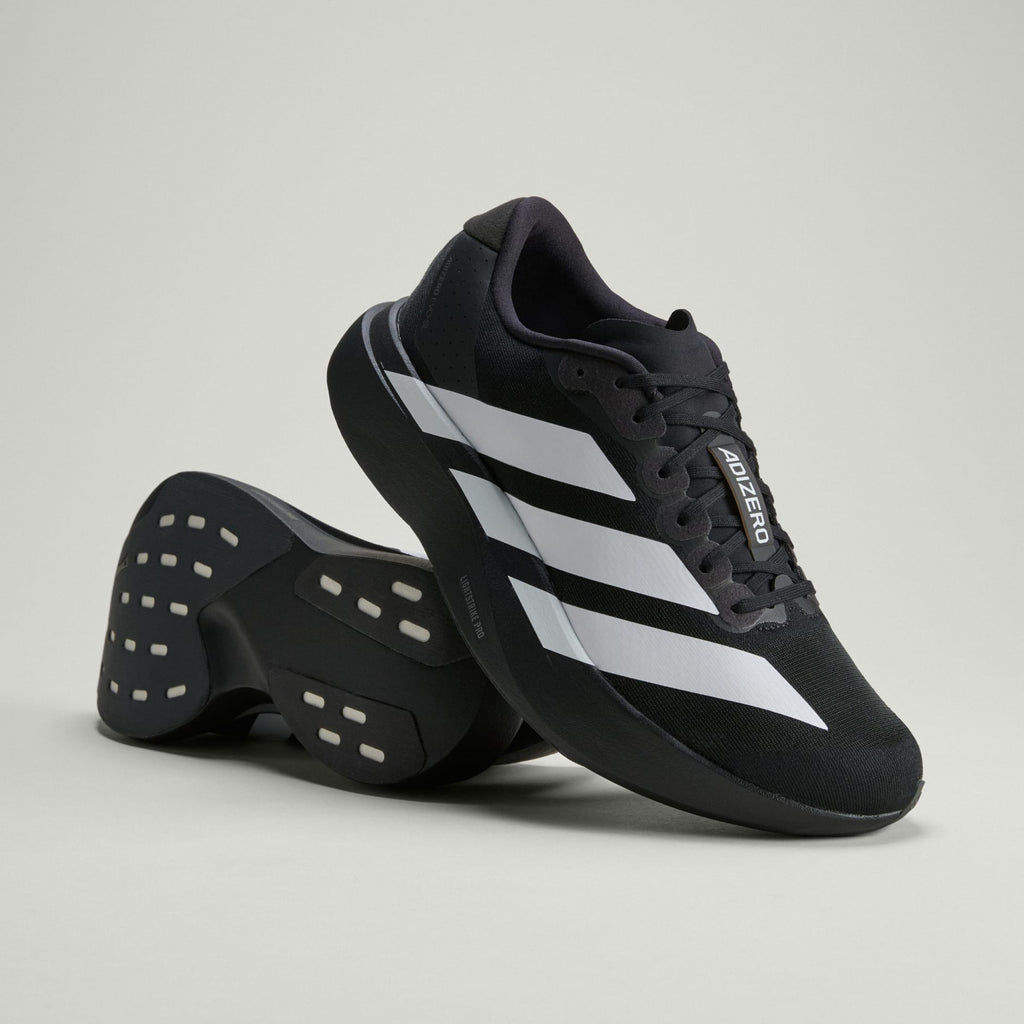 adidas Adizero Evo SL, un modèle de running ultra-léger conçu pour la vitesse et les entraînements rythmés.