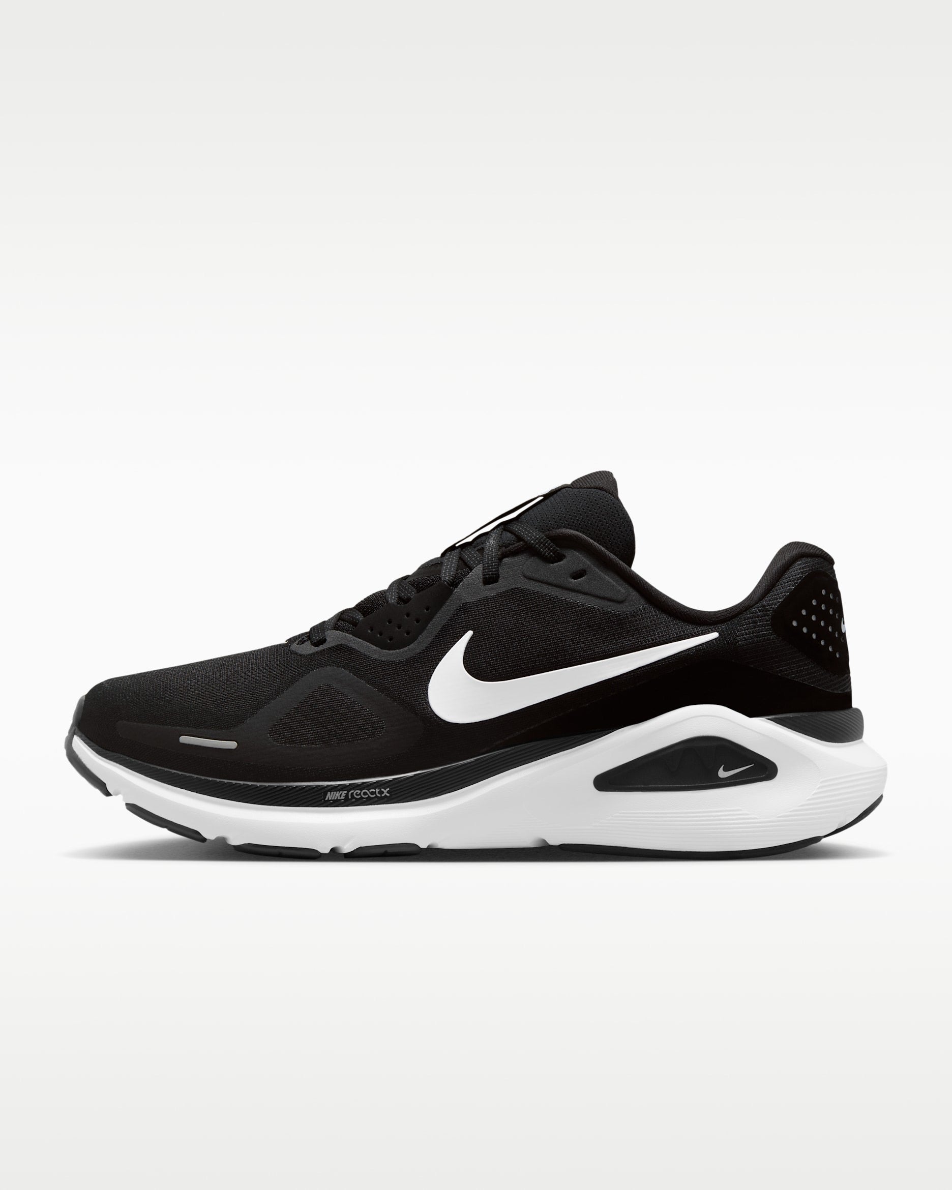 Nike Structure 26, une chaussure de running sur route réputée pour sa stabilité modérée et son confort quotidien.