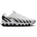 Nike Air Max Dn8 dans son coloris classique "Panda" (Blanc / Noir)