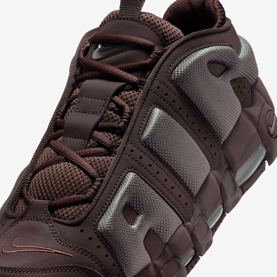 Nike Air More Uptempo Low dans le coloris "Baroque Brown / Cave Stone"