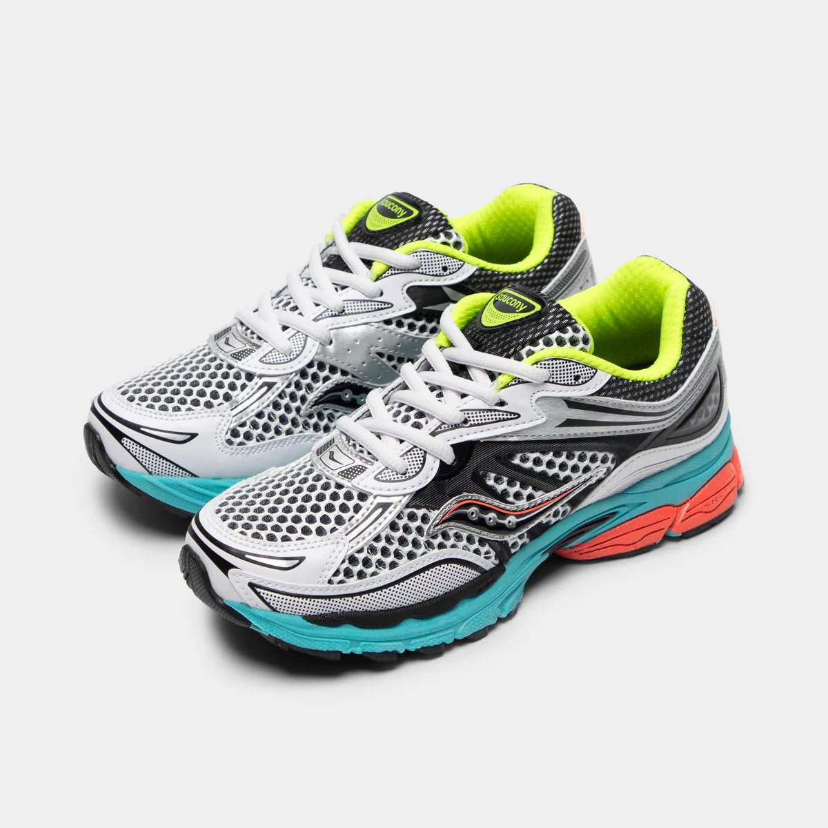 Saucony ProGrid Omni 9 "Silver Mutant"